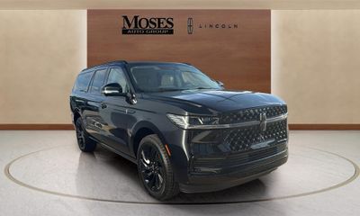 2027 Lincoln Navigator L Reserve