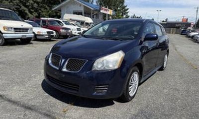 2009 Pontiac Vibe Base
