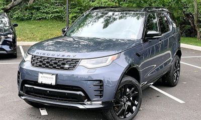 2025 Land Rover Discovery P300 Dyanmic SE