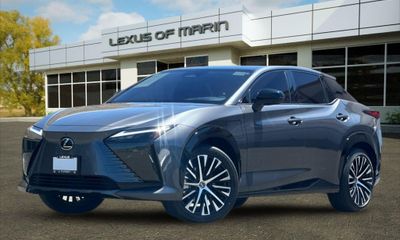 2023 Lexus RZ 450E Luxury Premium
