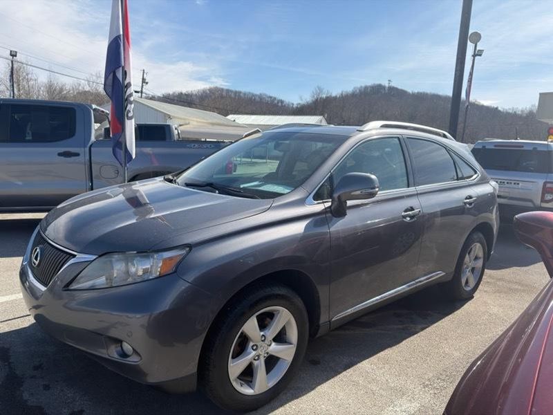 2012 Lexus RX — a typically priced live listing