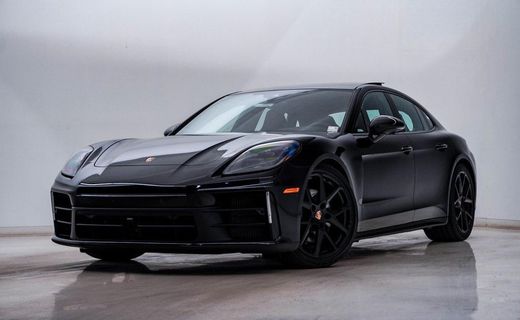 2026 Porsche Panamera