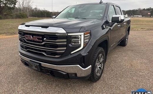 2025 GMC Sierra SLT