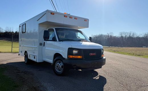 2009 GMC Savana 3500 139 Cutaway