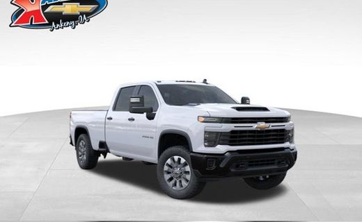 2026 Chevrolet Silverado HD Custom
