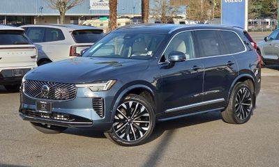 2026 Volvo XC90 Plus Bright