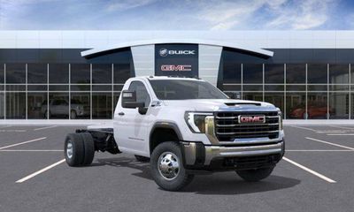 2026 GMC Sierra HD Pro