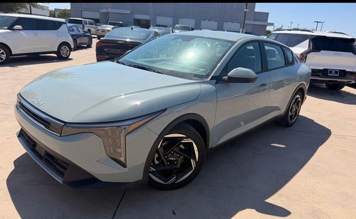 2025 Kia K4 EX