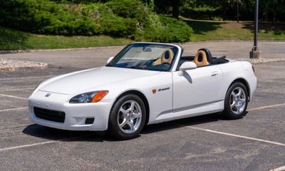 2003 Honda S2000 Roadster