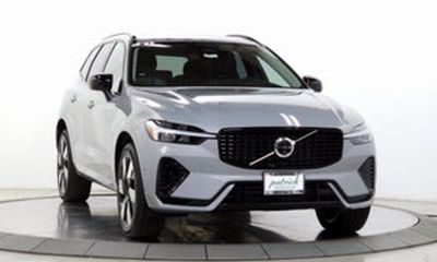 2026 Volvo XC60 Ultra Black Edition