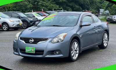 2010 Nissan Altima SR