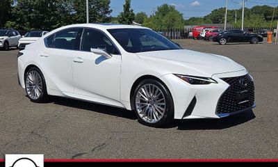 2023 Lexus IS 300 Premium