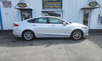 2017 Ford Fusion SE Phev