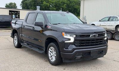 2022 Chevrolet Silverado RST