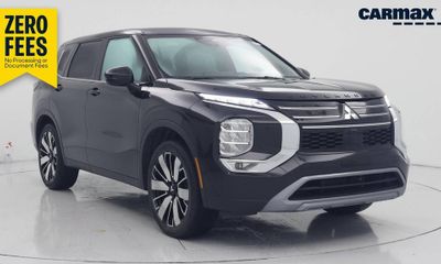 2025 Mitsubishi Outlander
