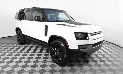 2022 Land Rover Defender 110 X Dynamic