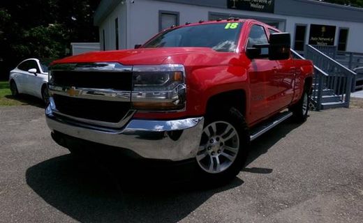 2018 Chevrolet Silverado LT