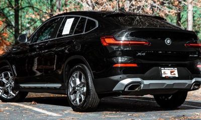 2022 BMW X4 xDrive30i