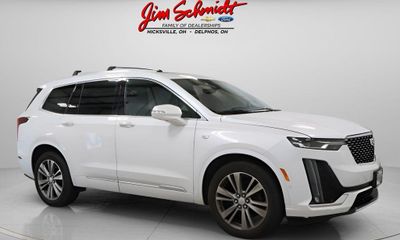 2024 Cadillac XT6 Premium Luxury