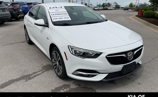 2018 Buick Regal Essence
