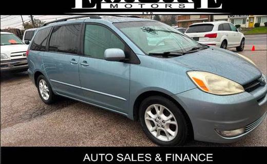 2005 Toyota Sienna XLE