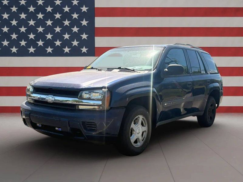 2003 Chevrolet Trailblazer — a typically priced live listing