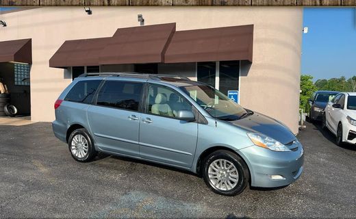 2008 Toyota Sienna XLE