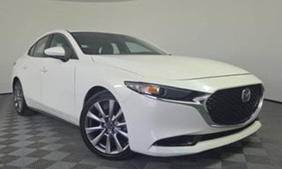 2023 Mazda MAZDA3 Preferred Package