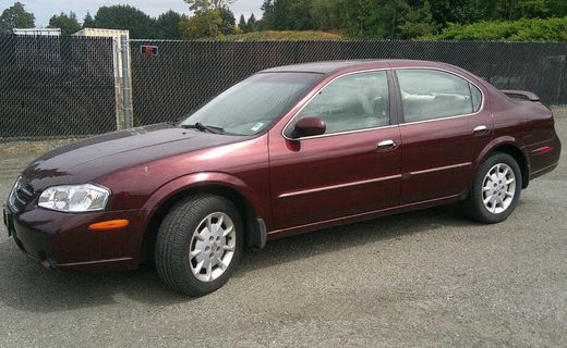 2000 Nissan Maxima