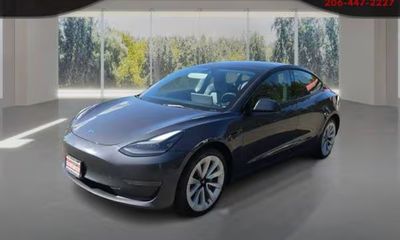 2023 Tesla Model 3
