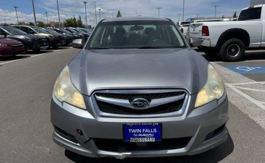 2011 Subaru Legacy Premium CWP