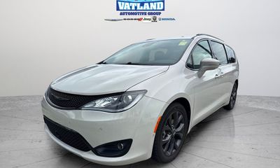 2020 Chrysler Pacifica Limited
