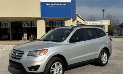 2012 Hyundai Santa FE GL Middle LOW