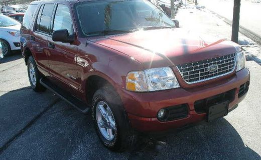 2004 Ford Explorer XLT