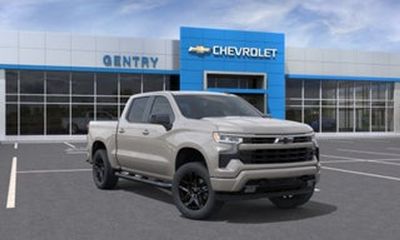 2025 Chevrolet Silverado LT