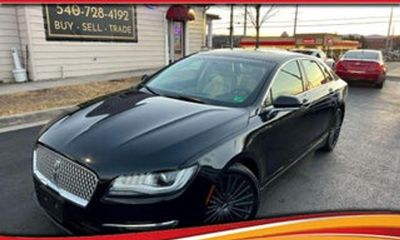 2017 Lincoln MKZ Select
