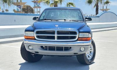 2002 Dodge Dakota SLT