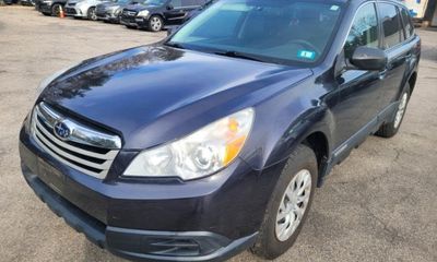 2011 Subaru Outback Base