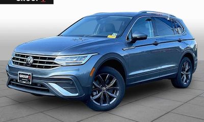 2023 Volkswagen Tiguan SE
