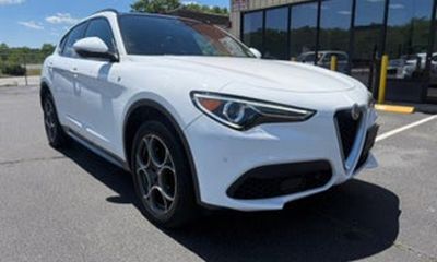 2022 Alfa Romeo Stelvio TI