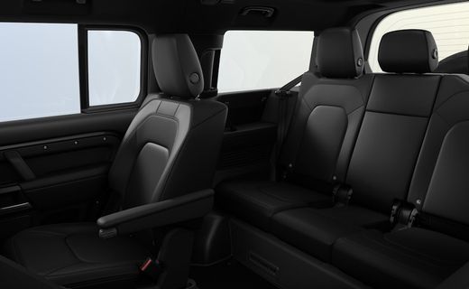 2026 Land Rover Defender 130 SE
