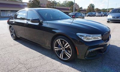 2017 BMW 750i B7