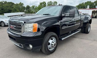 2014 GMC Sierra Denali