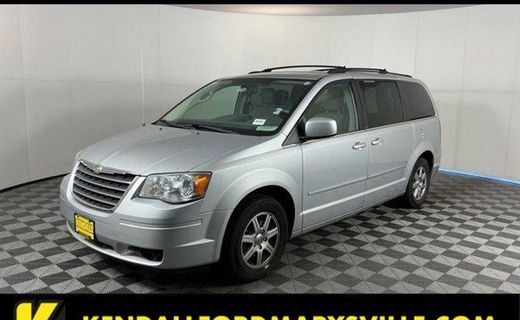 2008 Chrysler Town AND Country