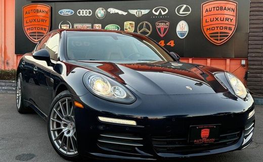 2016 Porsche Panamera