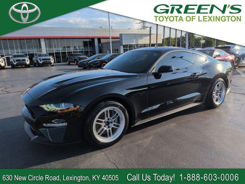2022 Ford Mustang — a typically priced live listing