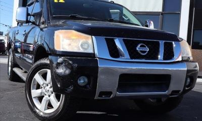 2012 Nissan Titan SL