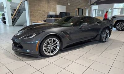 2017 Chevrolet Corvette Grand Sport Standard