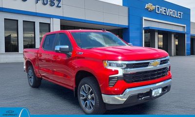 2026 Chevrolet Silverado LT