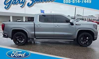 2023 GMC Sierra Denali